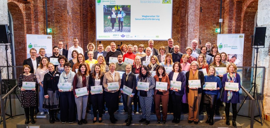 Auszeichnungsveranstaltung „gute gesunde Schule“ Auszeichnungsveranstaltung „gute gesunde Schule“